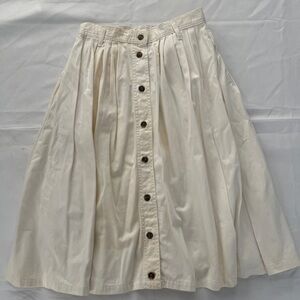 Vintage Off White Button-Front Pleated Skirt